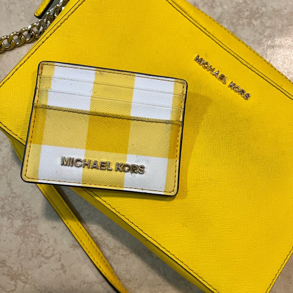 Michael Kors Jet Set Cross Body